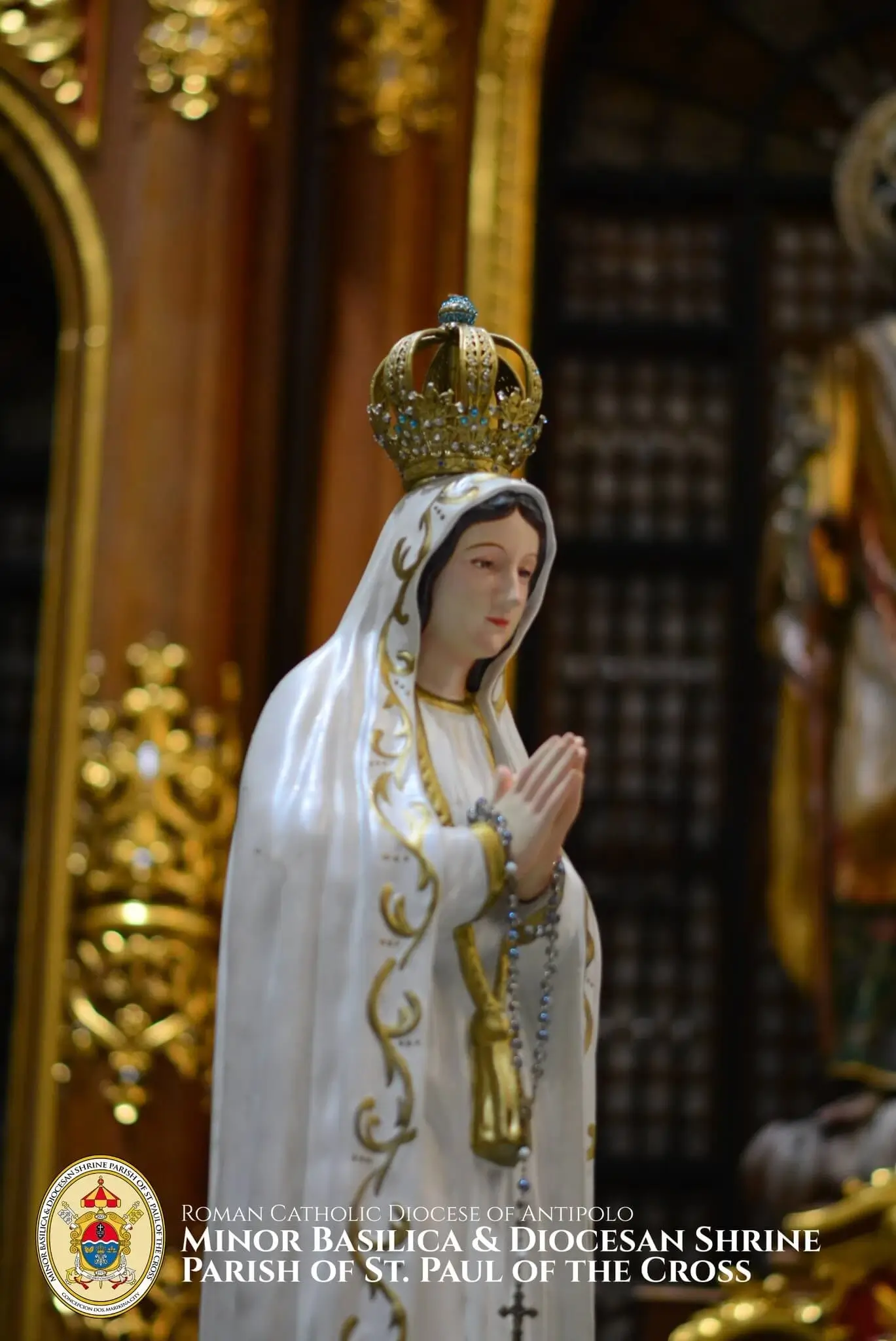 Parishioners in prayer